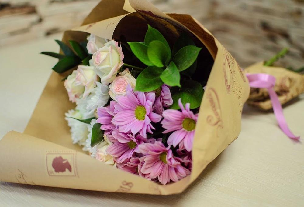 Букет цветов из: Розы и Хризантемы в Незамаевской