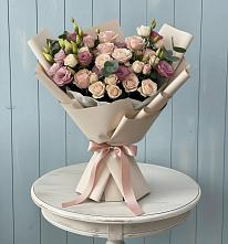 Букет цветов из:  Розы и Лизиантусы в Незамаевской