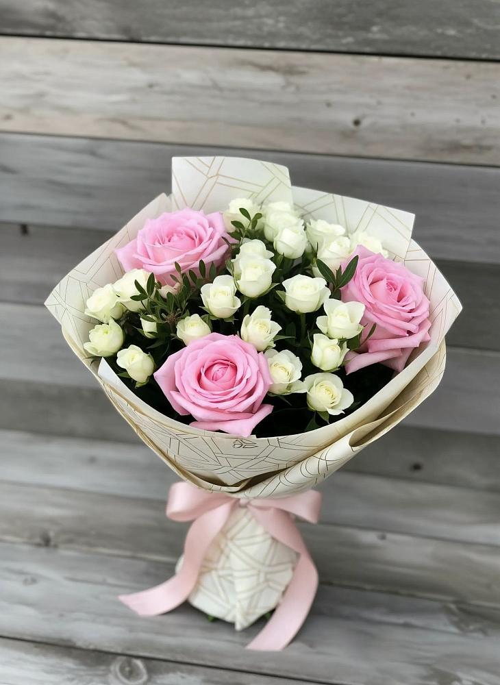 Букет цветов из: Розы в Незамаевской