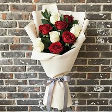 Букет цветов из:  Розы в Незамаевской