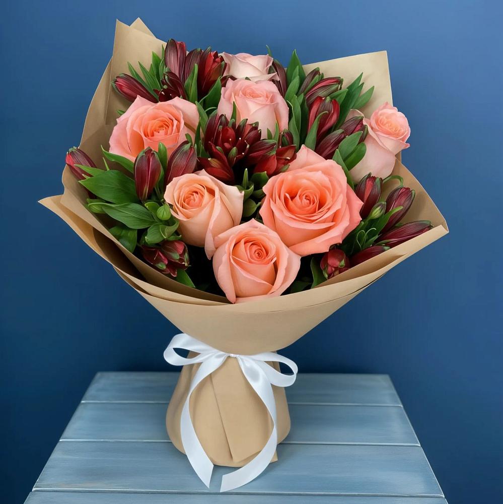 Букет цветов из: Розы и Альстромерии в Незамаевской