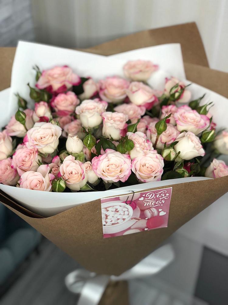 Букет цветов из: Розы в Незамаевской