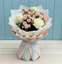 Букет цветов из:  Розы в Незамаевской