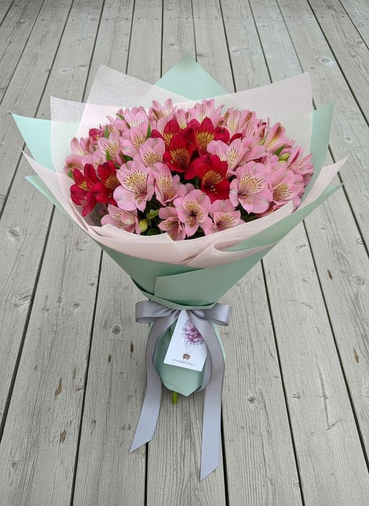 Букет цветов из: Альстромерии в Незамаевской