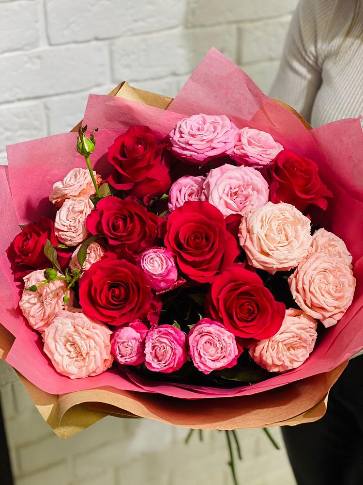 Букет цветов из: Розы в Незамаевской