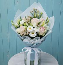Букет цветов из:  Розы и Лизиантусы в Незамаевской