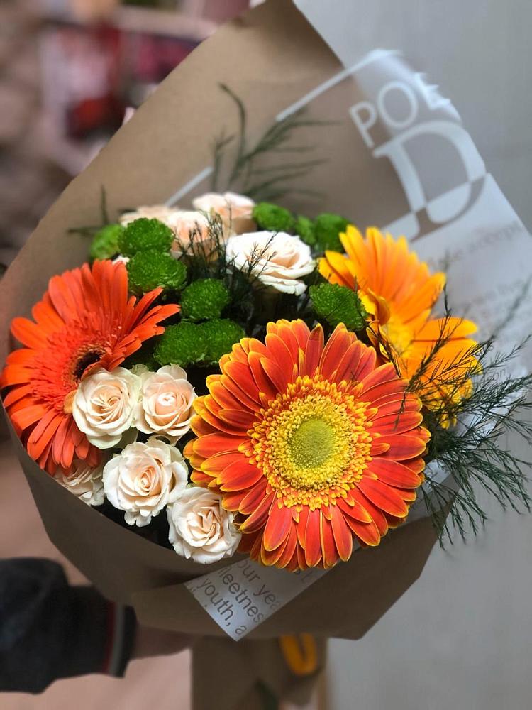 Букет цветов из: Герберы, Хризантемы и Розы в Незамаевской