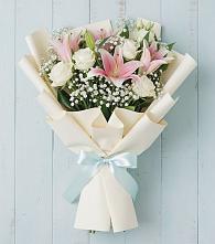 Букет цветов из:  Лилии в Незамаевской