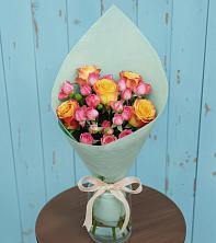 Букет цветов из:  Розы в Незамаевской