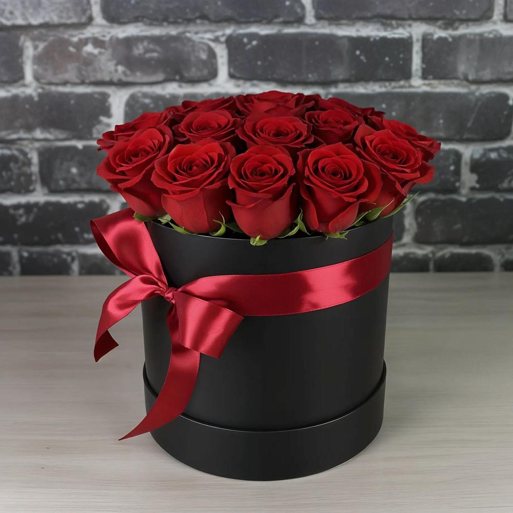 Цветочная композиция из Розы в шляпной коробке в Незамаевской